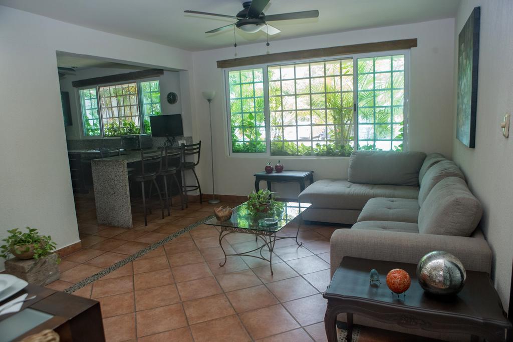 Cozy House Downtown Cancun Exterior photo
